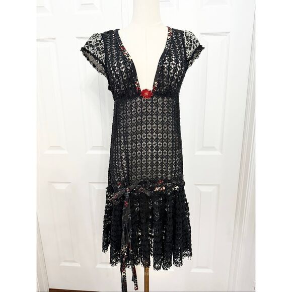 Vtg Free People Womens Black Crochet Lace Cap Sleeve Mini Dress Size 2 - Picture 1 of 5